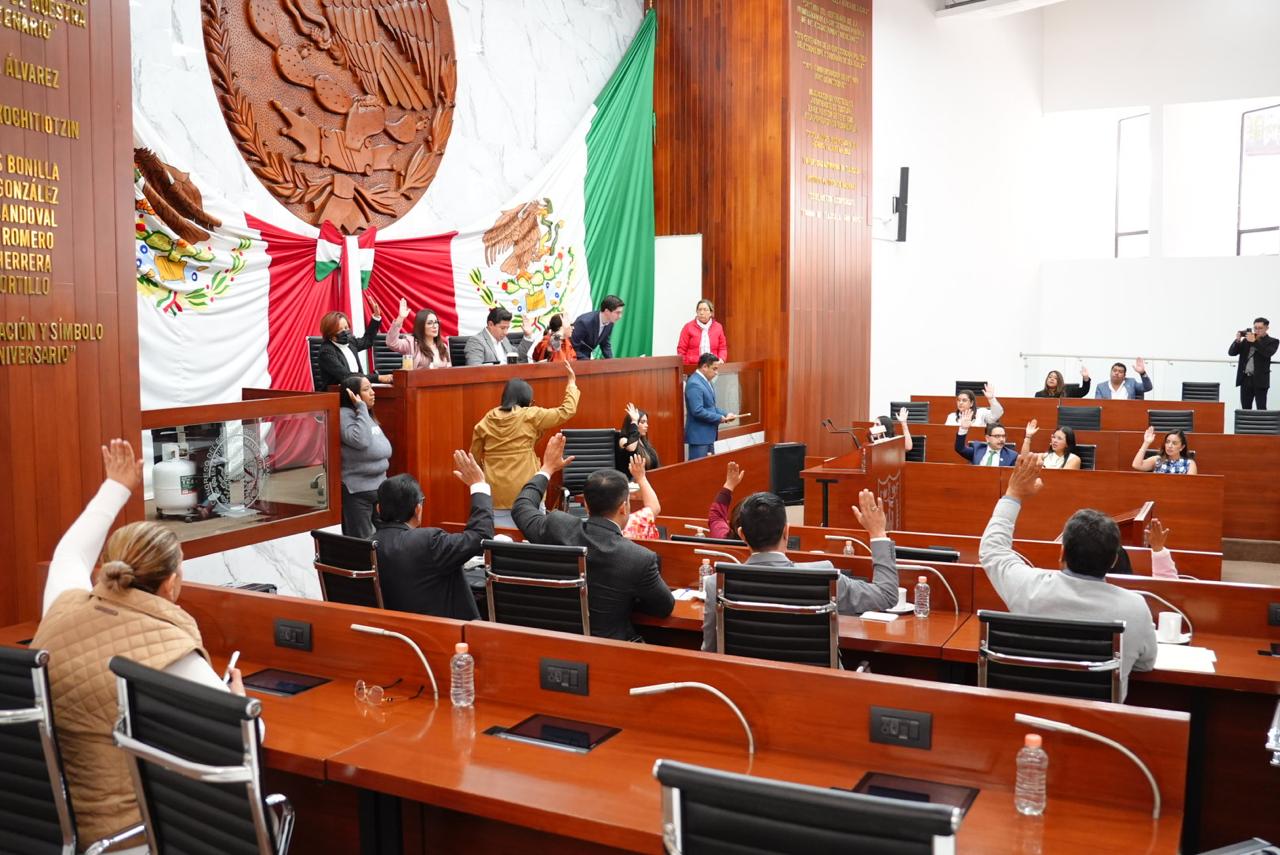 Congreso inscribirá con letras doradas nombre de María de los Ángeles Grant, primera diputada local en Tlaxcala